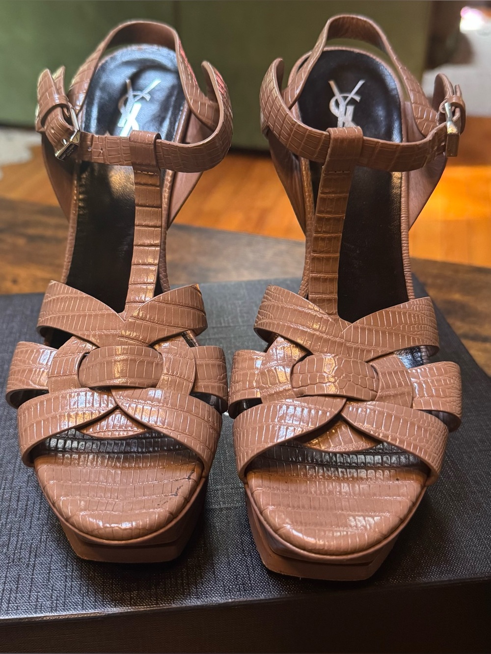 Saint Laurent Tan Croc-Embossed Leather T-Strap Sandals - Picture 3 of 16